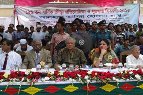 বিএনপিকে গণতান্ত্রিক ধারায় ফেরার আহ্বান আমুর
